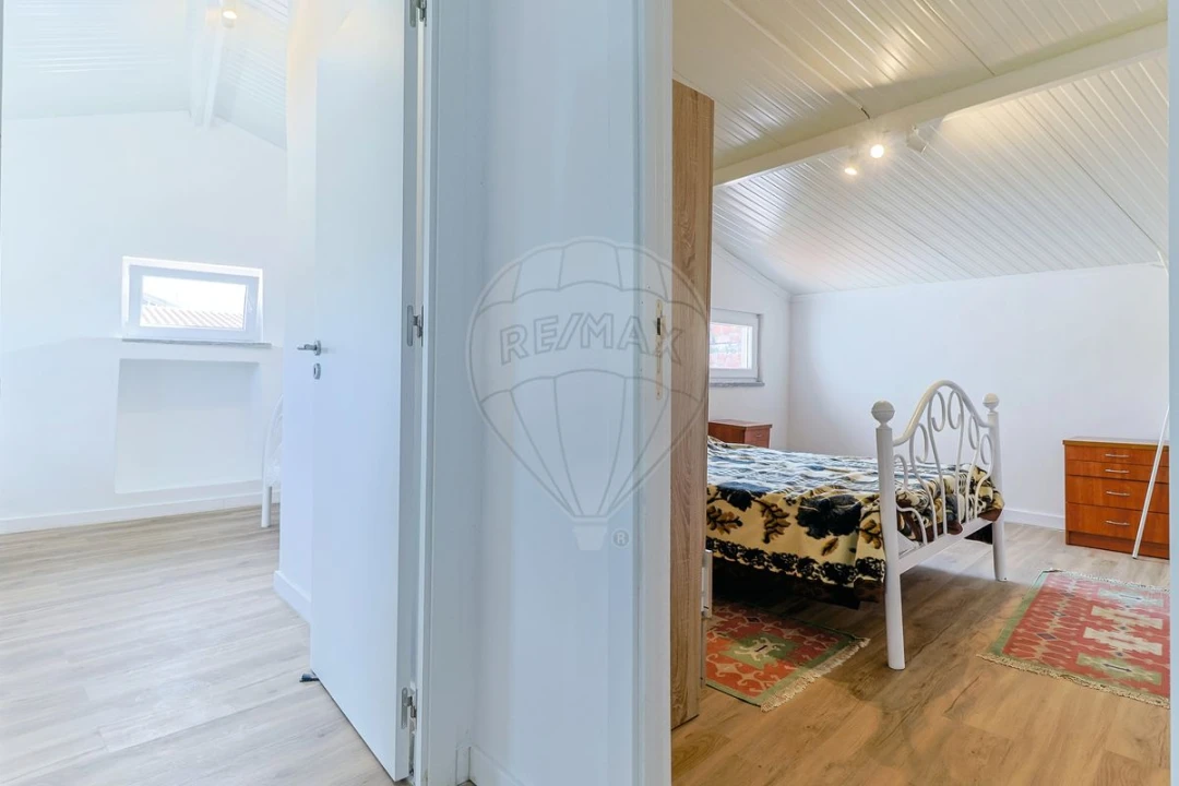 Moradia T1 para Venda em Vila Verde Foto 12