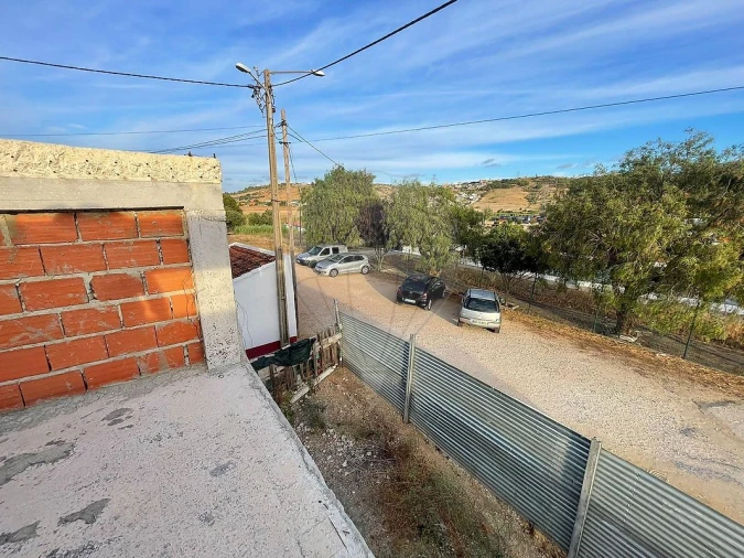 Moradia T6 para Venda em Vialonga Foto 32