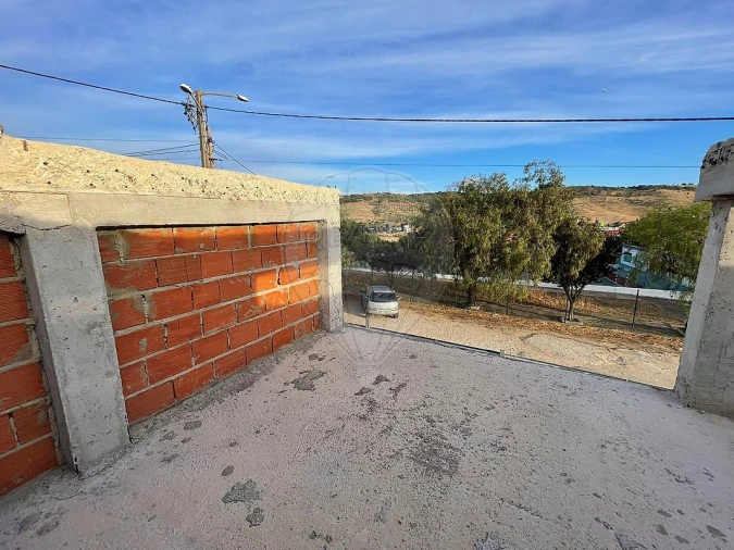 Moradia T6 para Venda em Vialonga Foto 21