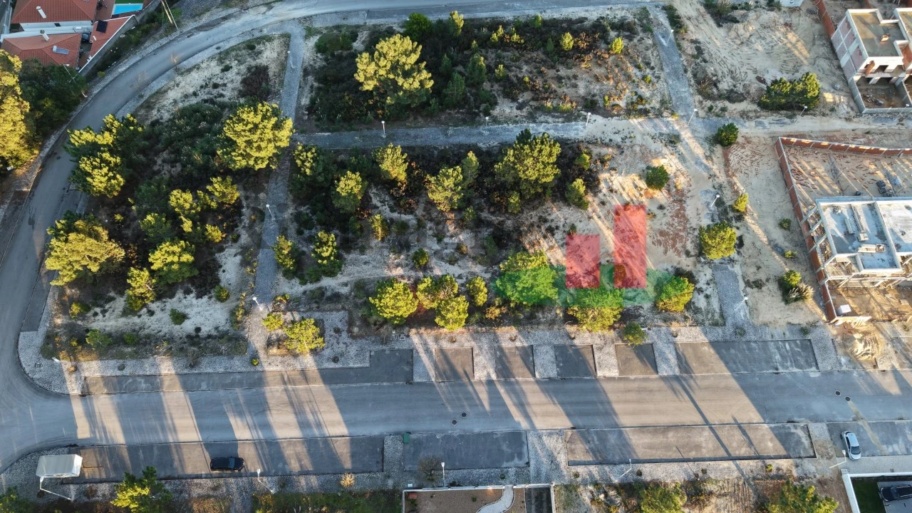 Terreno para Venda em Rio Maior Foto 1