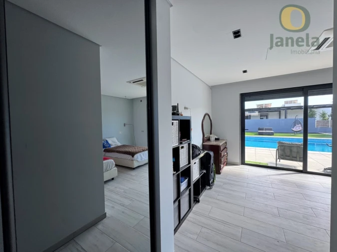 Moradia T3 para Venda em Quelfes Foto 36