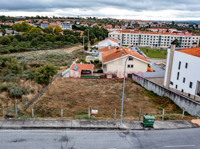 Terreno para Venda em Guarda Foto 2