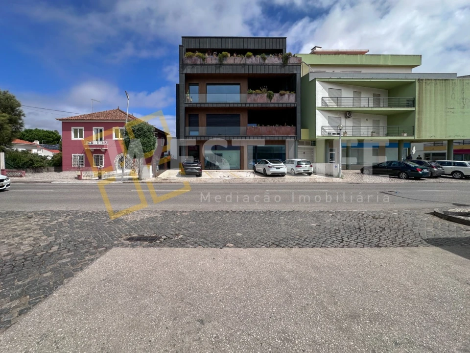 Apartamento T2 para Venda em Lourinhã e Atalaia Foto 30