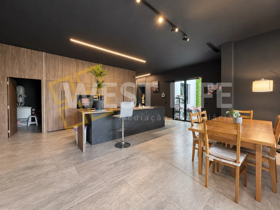 Apartamento T2 para Venda em Lourinhã e Atalaia Foto 4