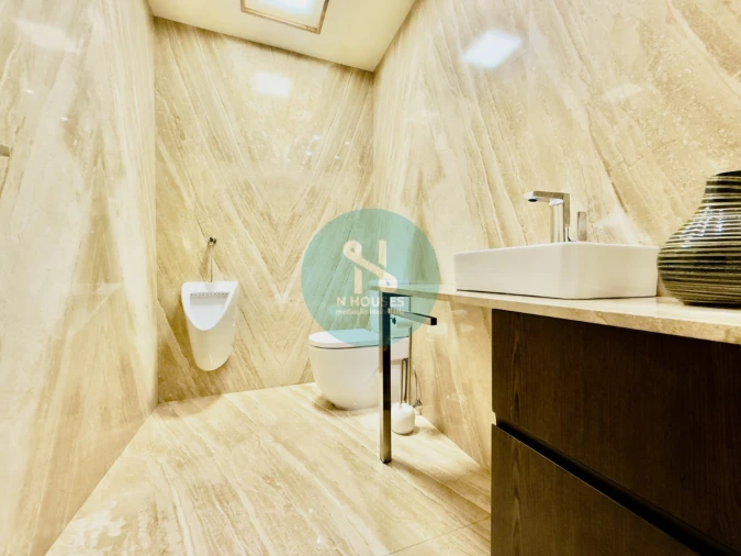 Moradia T5 para Venda em Santa Lucrécia de Algeriz e Navarra Foto 20