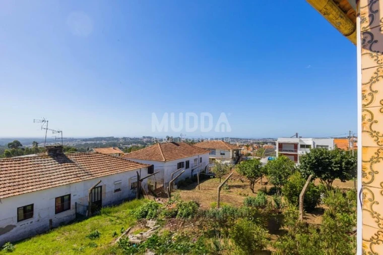 Moradia T2 para Venda em Arrifana Foto 24