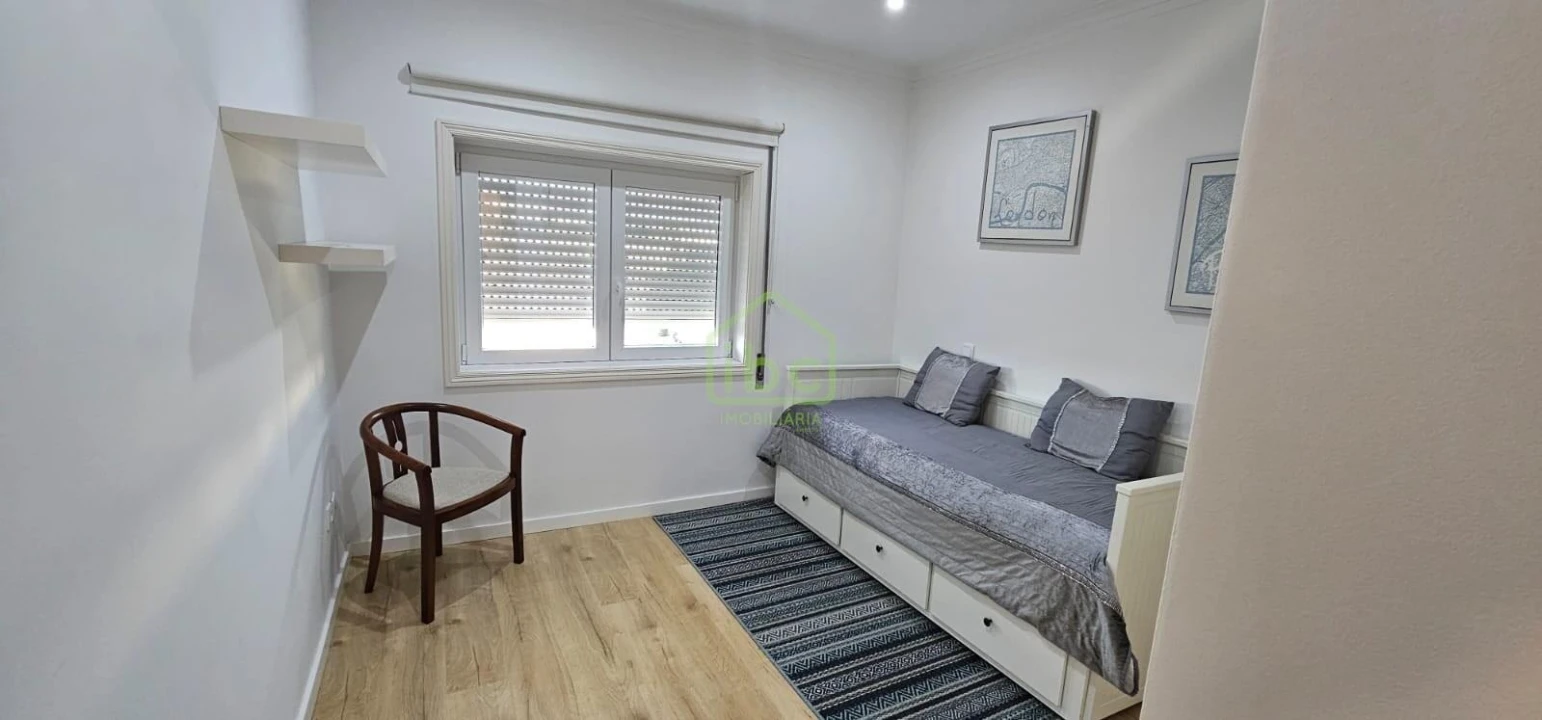 Apartamento T3 para Venda em Labruge Foto 7