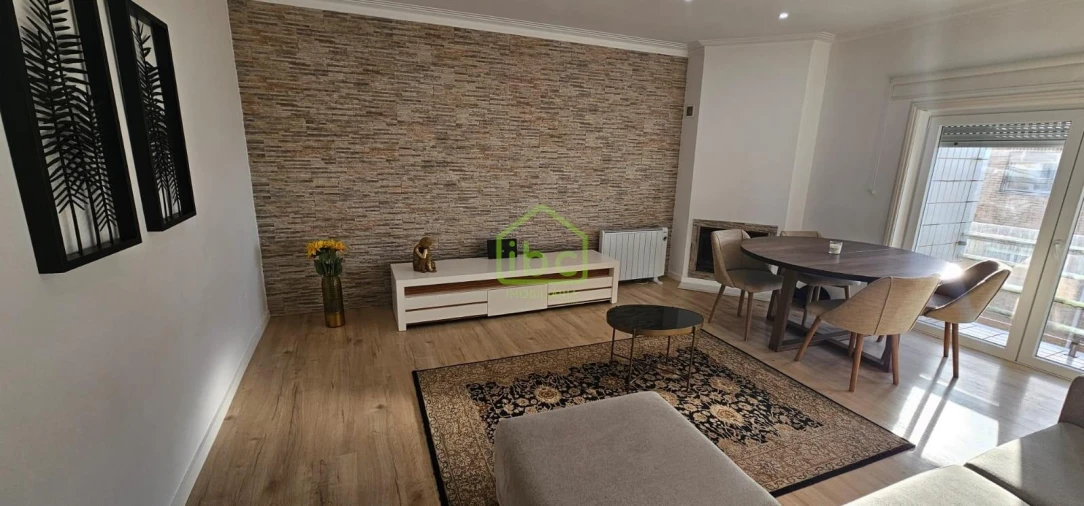 Apartamento T3 para Venda em Labruge Foto 15