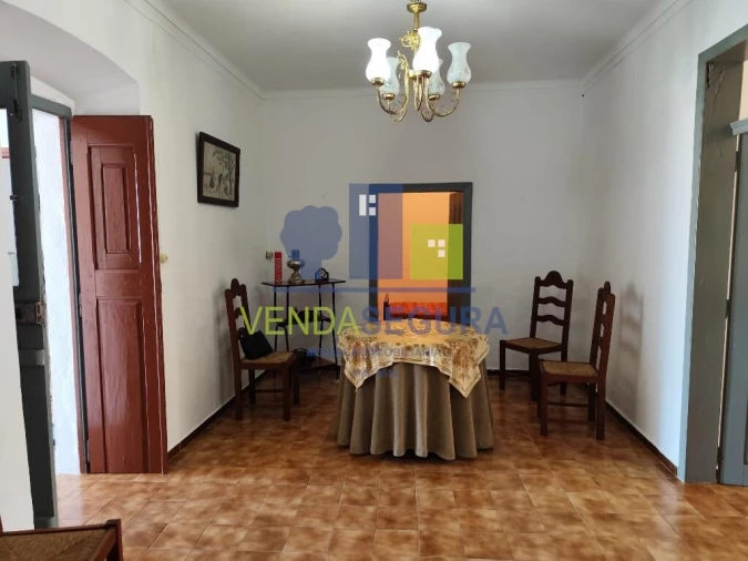 Moradia T5 para Venda em Sobral da Adiça Foto 11