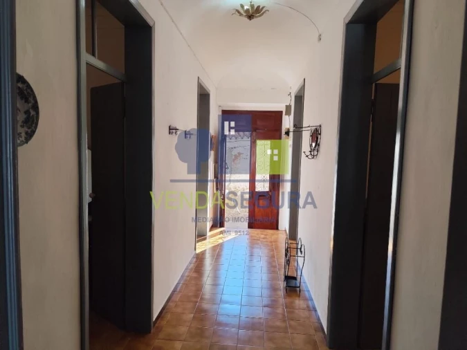 Moradia T5 para Venda em Sobral da Adiça Foto 10