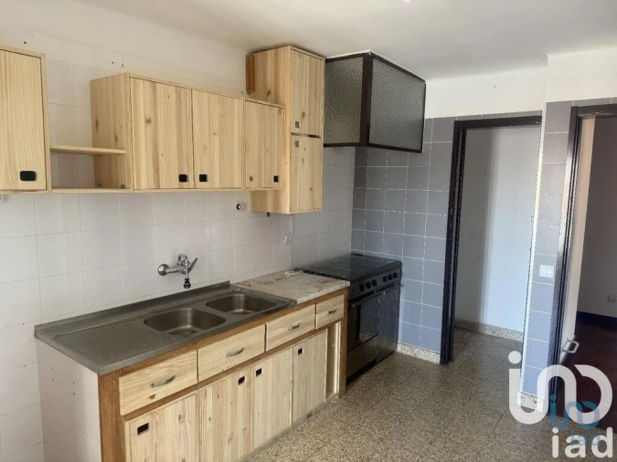 Apartamento T3 para Venda em Golegã Foto 10