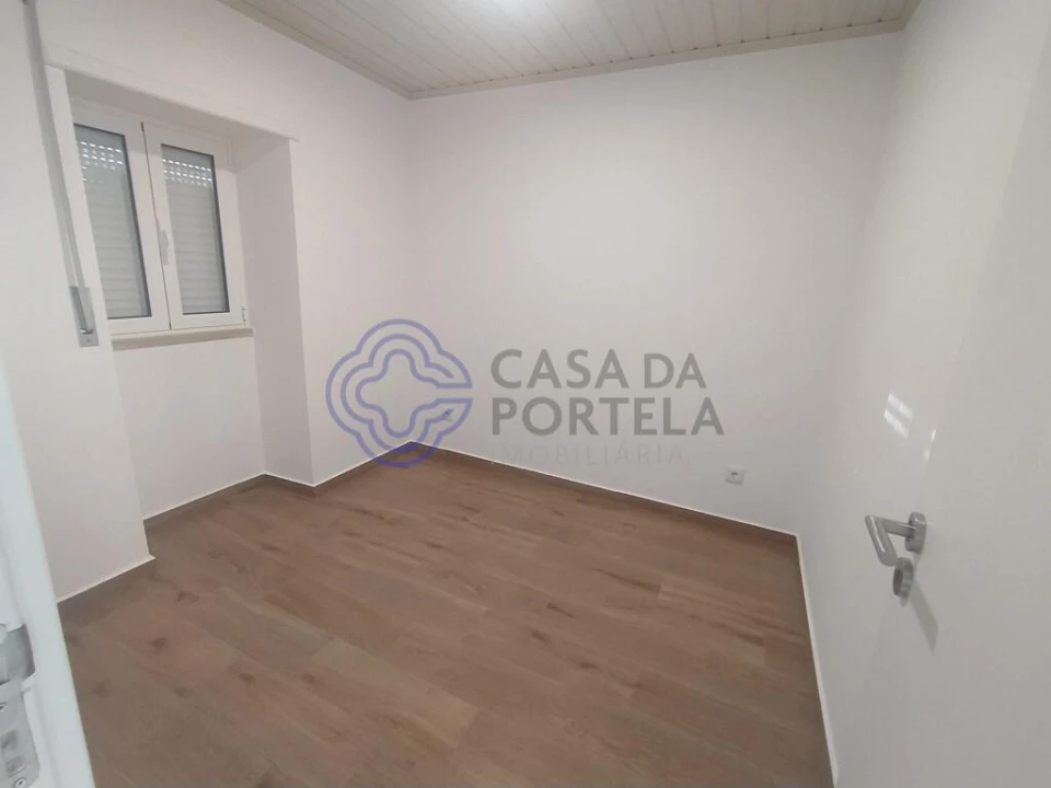 Moradia T2 para Venda em Sabacheira Foto 10