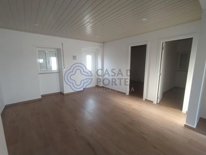 Moradia T2 para Venda em Sabacheira Foto 7