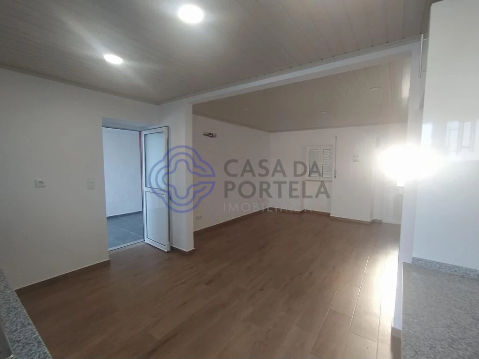 Moradia T2 para Venda em Sabacheira Foto 12
