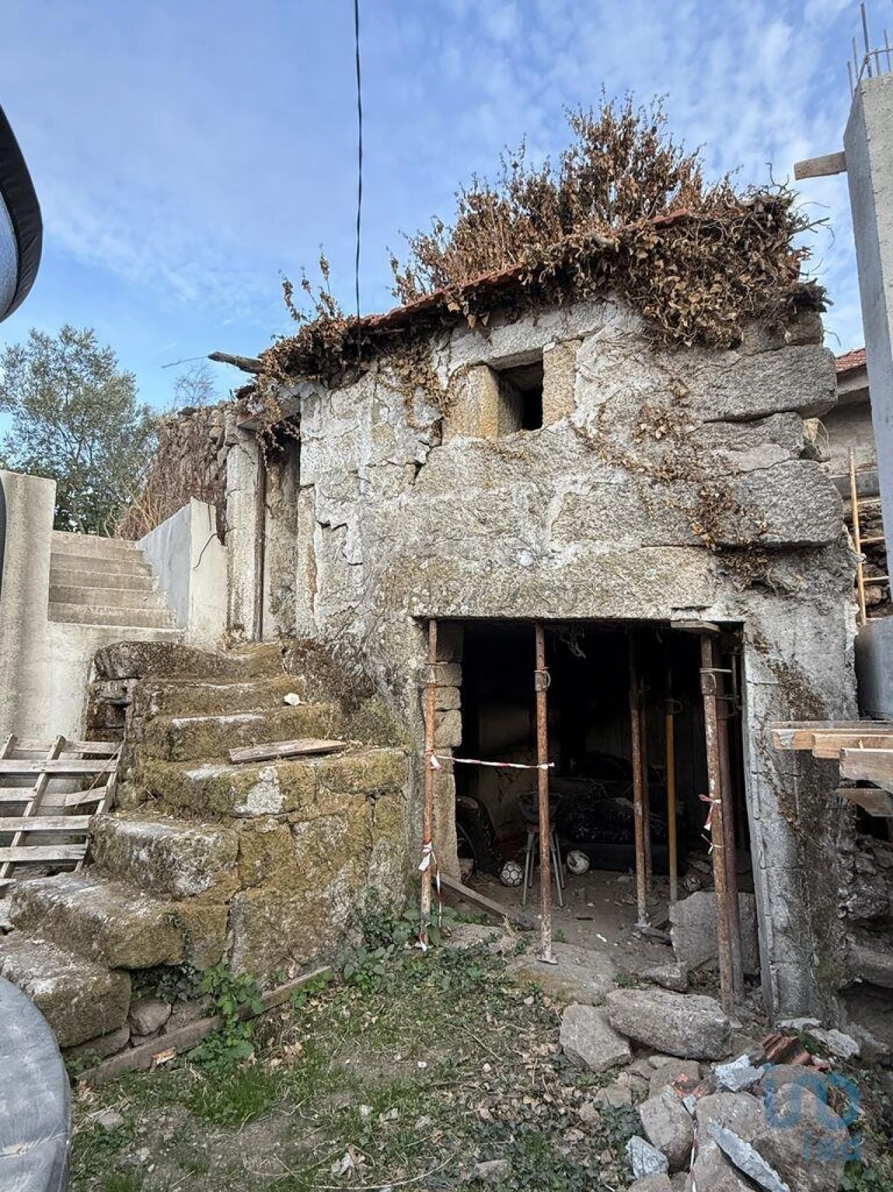 Moradia T3 para Venda em Vila Marim Foto 6