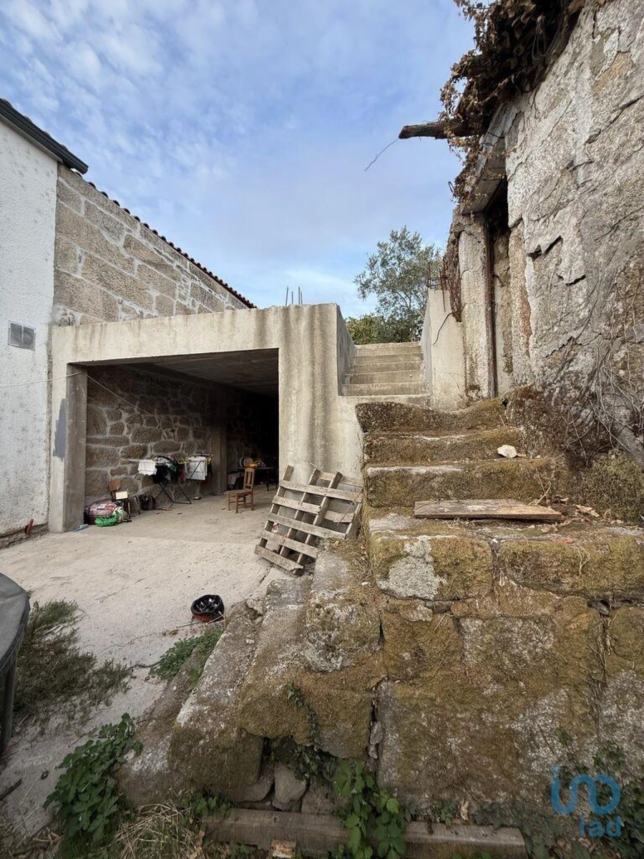 Moradia T3 para Venda em Vila Marim Foto 2