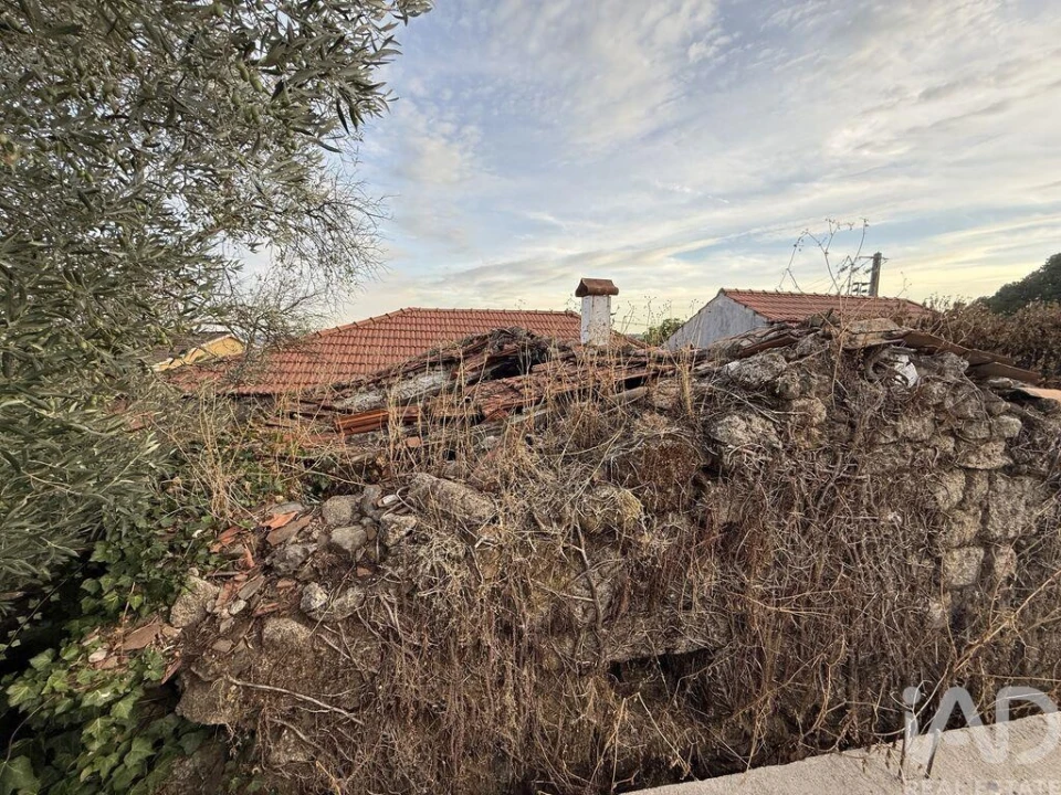 Moradia T3 para Venda em Vila Marim Foto 19