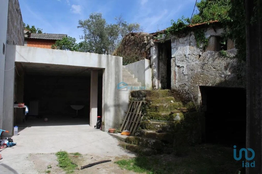 Moradia T3 para Venda em Vila Marim Foto 12