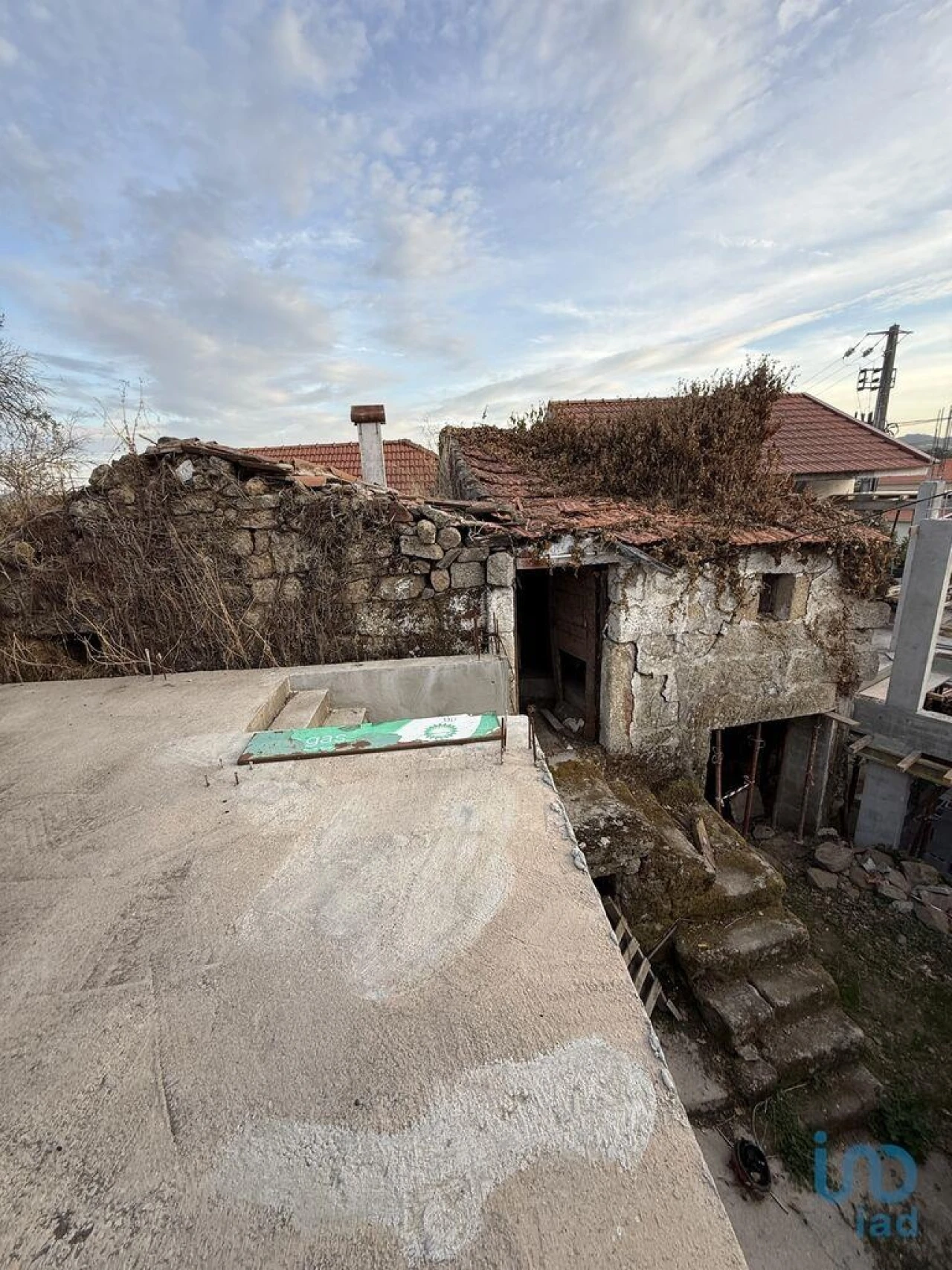 Moradia T3 para Venda em Vila Marim Foto 9