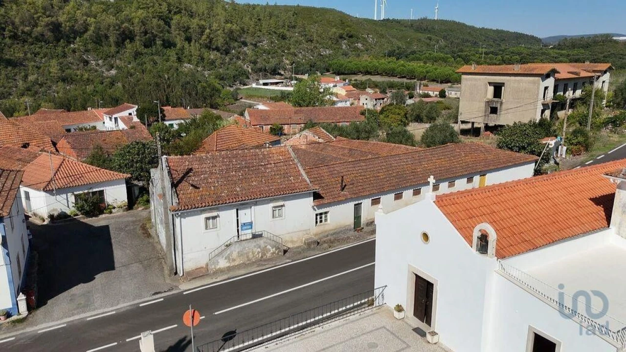 Moradia T3 para Venda em Alcobertas Foto 4