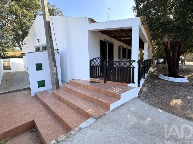 Moradia T2 para Venda em Alte Foto 22