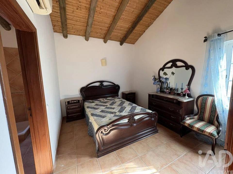 Moradia T2 para Venda em Alte Foto 9