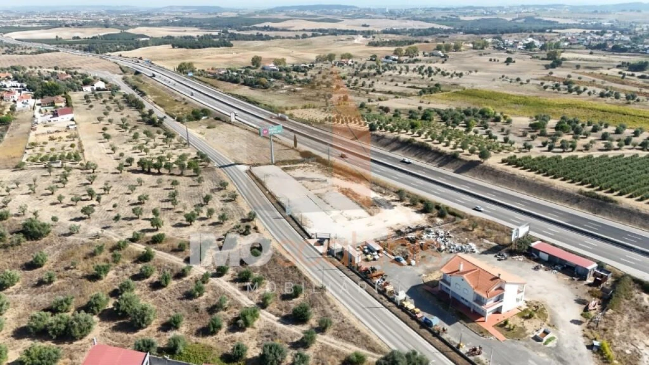 Terreno para Arrendamento em Achete, Azoia de Baixo e Póvoa de Santarém Foto 8