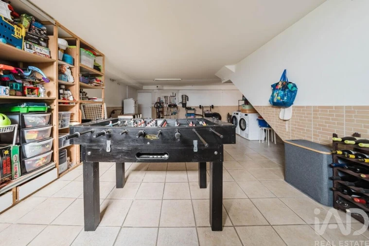 Moradia T4 para Venda em Santa Maria, São Pedro e Sobral da Lagoa Foto 27