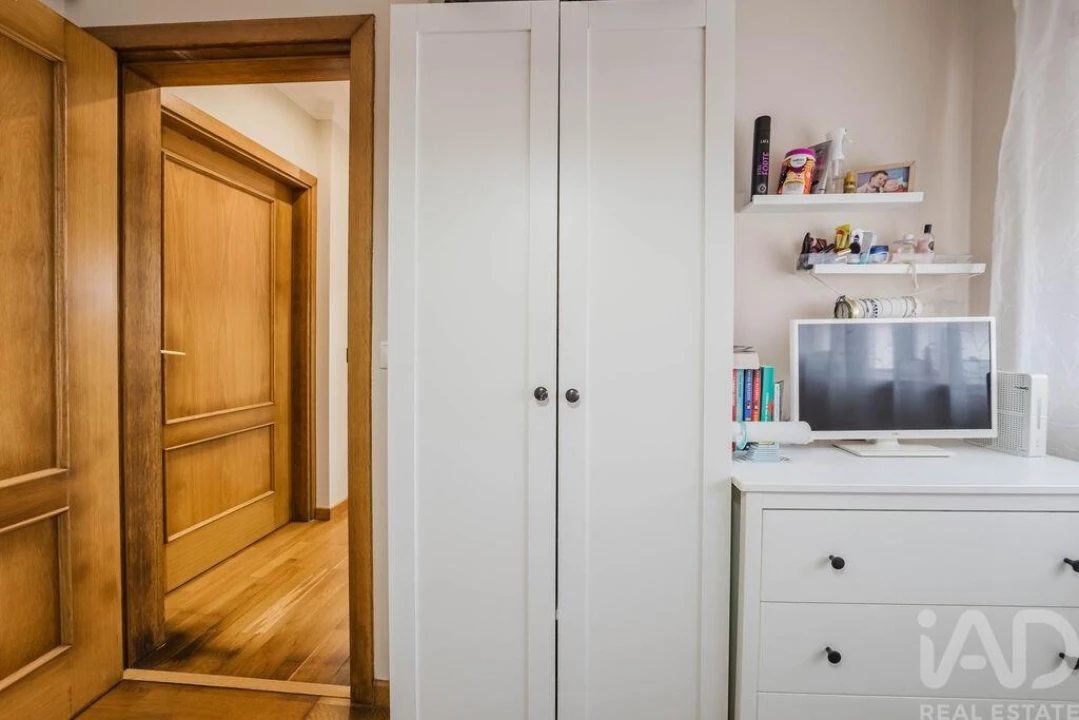 Moradia T4 para Venda em Santa Maria, São Pedro e Sobral da Lagoa Foto 19