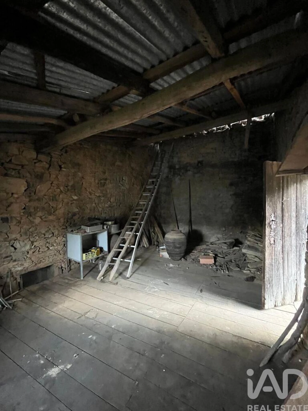 Moradia T1 para Venda em Sobreira Formosa e Alvito da Beira Foto 17