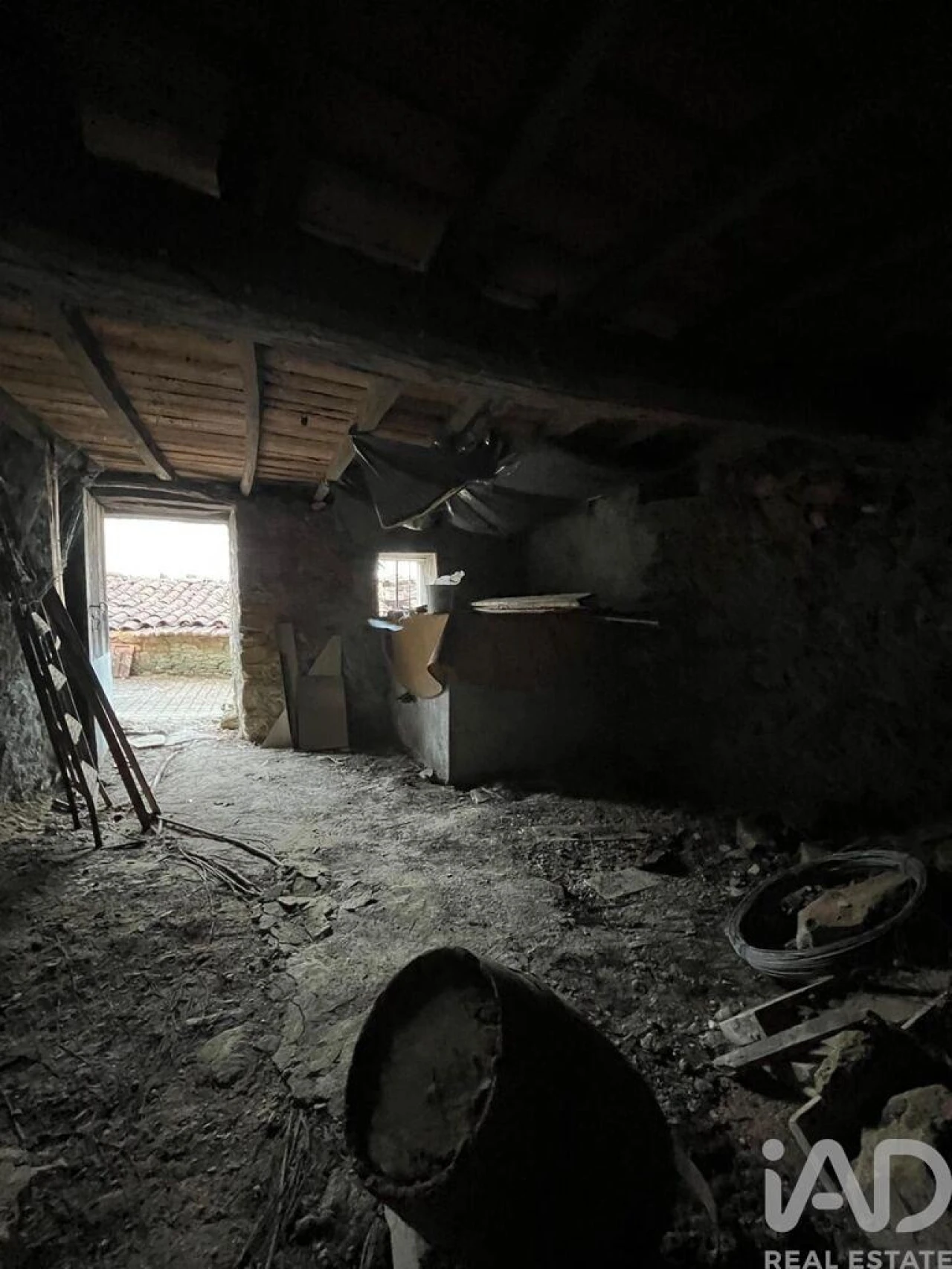 Moradia T1 para Venda em Sobreira Formosa e Alvito da Beira Foto 23