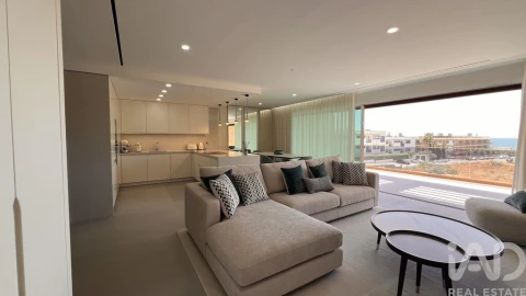 Apartamento T2 para Venda em Quarteira