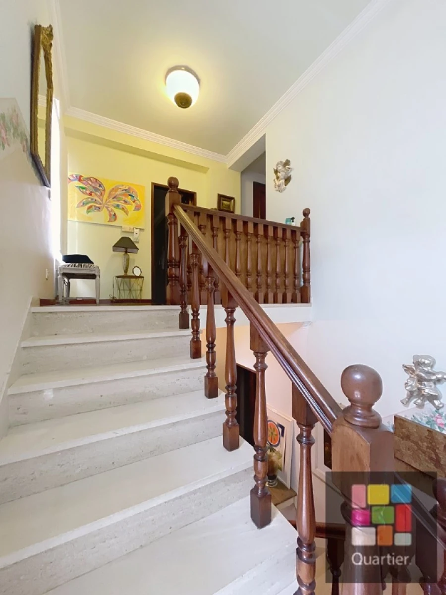 Loja para Venda em Charneca de Caparica e Sobreda Foto 12