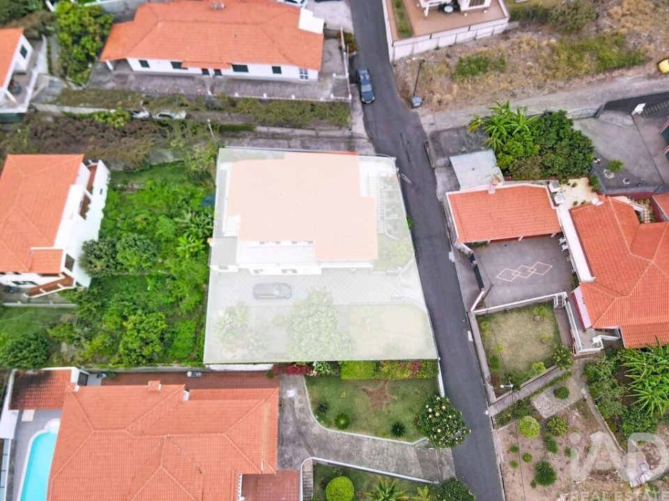 Moradia T2 para Venda em Santa Cruz Foto 24