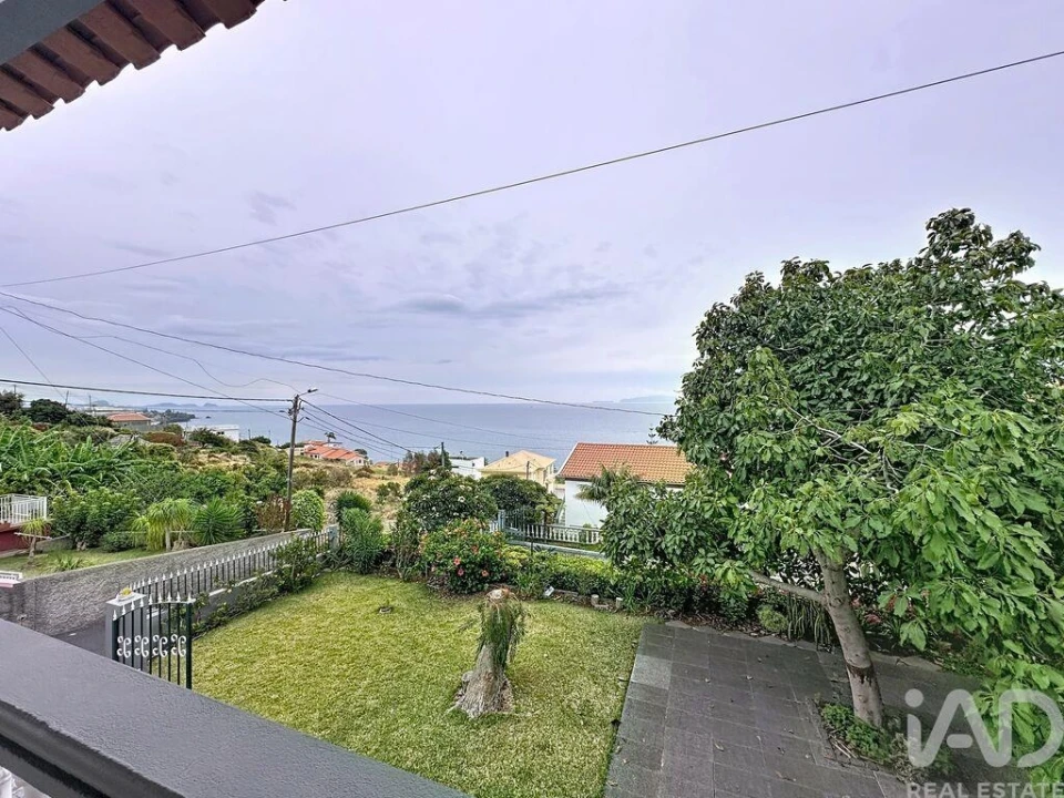 Moradia T2 para Venda em Santa Cruz Foto 23