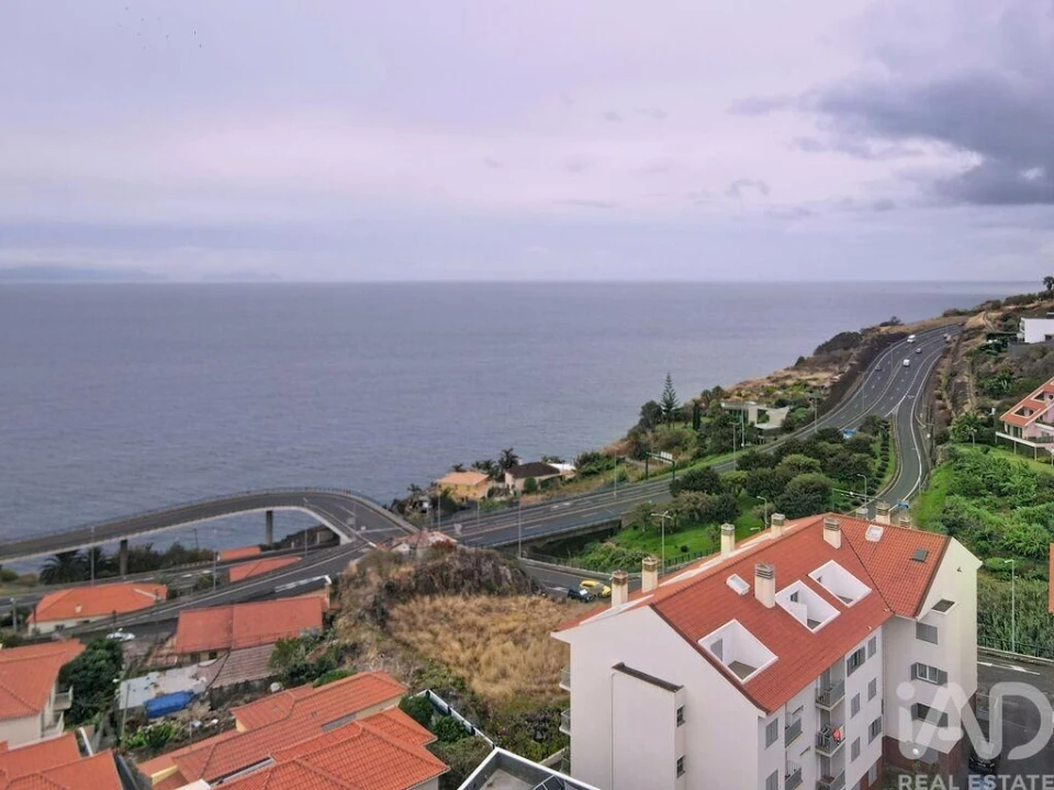 Moradia T2 para Venda em Santa Cruz Foto 28