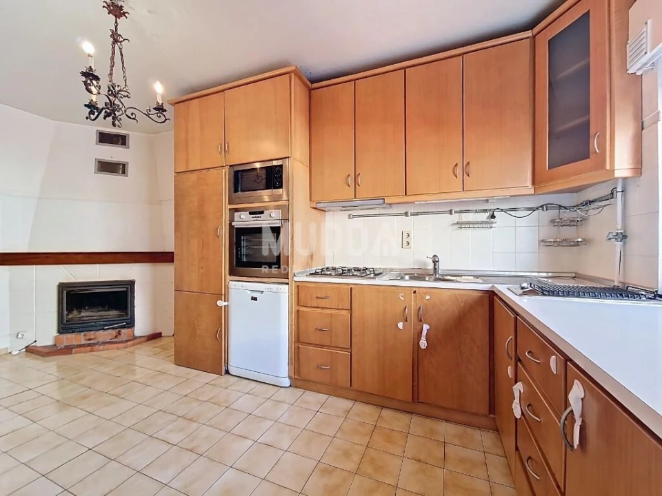 Apartamento T4 para Venda em Vinhais Foto 4