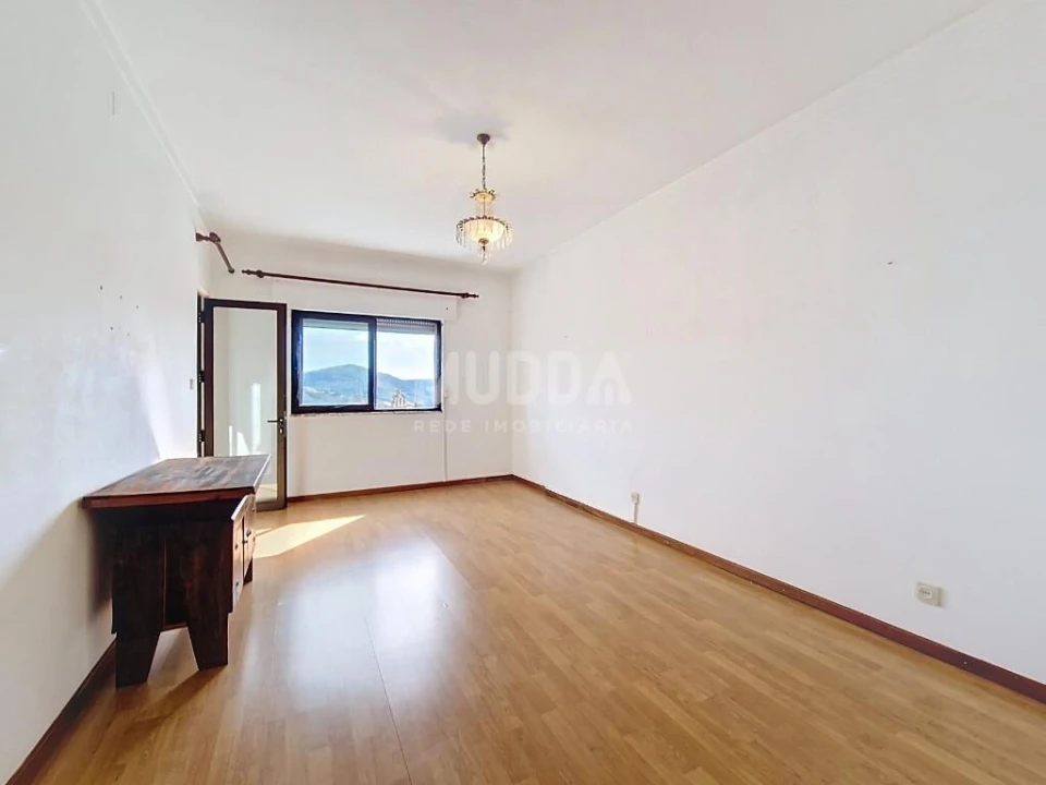 Apartamento T4 para Venda em Vinhais Foto 11