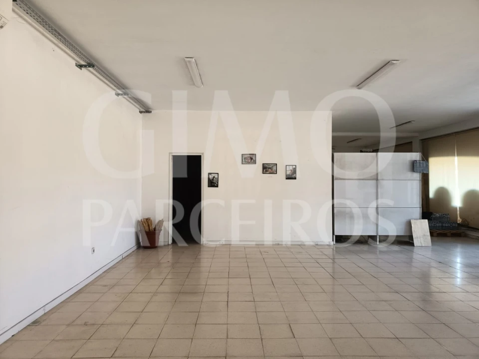 Armazém para Venda em Águeda e Borralha Foto 3