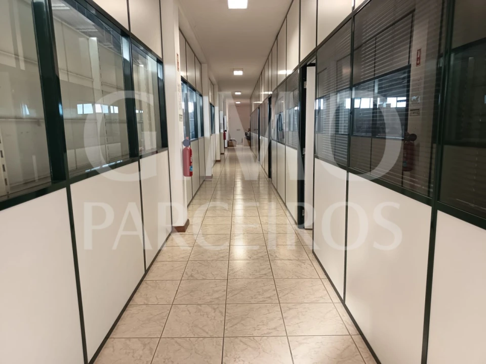 Armazém para Venda em Águeda e Borralha Foto 6