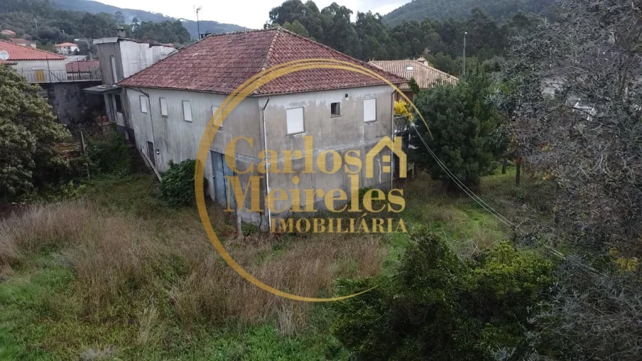 Moradia T5 para Venda em Ribeira do Neiva Foto 6