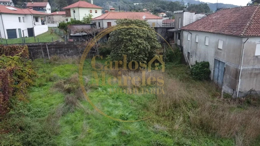 Moradia T5 para Venda em Ribeira do Neiva Foto 8