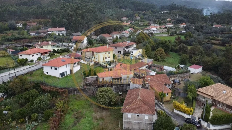 Moradia T5 para Venda em Ribeira do Neiva Foto 10