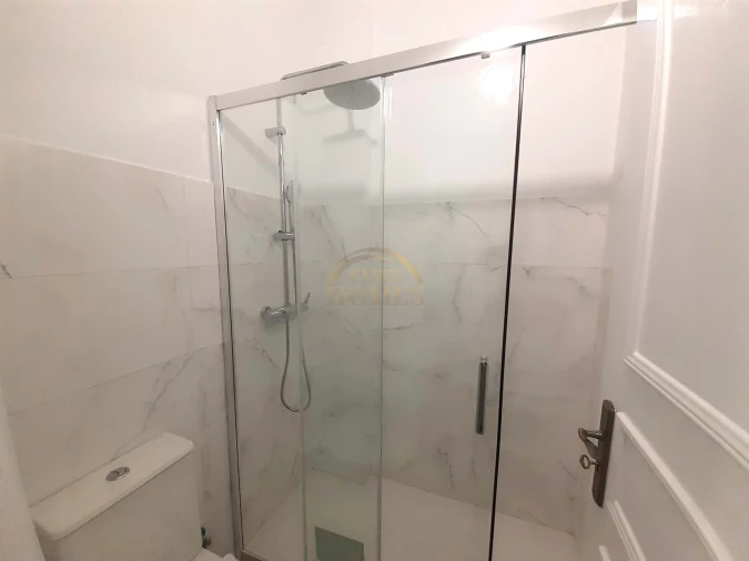 Apartamento T1 para Venda em Agualva e Mira-Sintra Foto 19