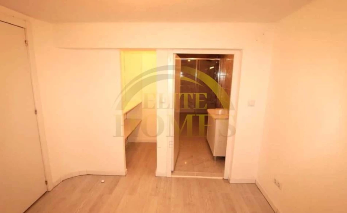 Apartamento T3 para Venda em Laranjeiro e Feijó Foto 7