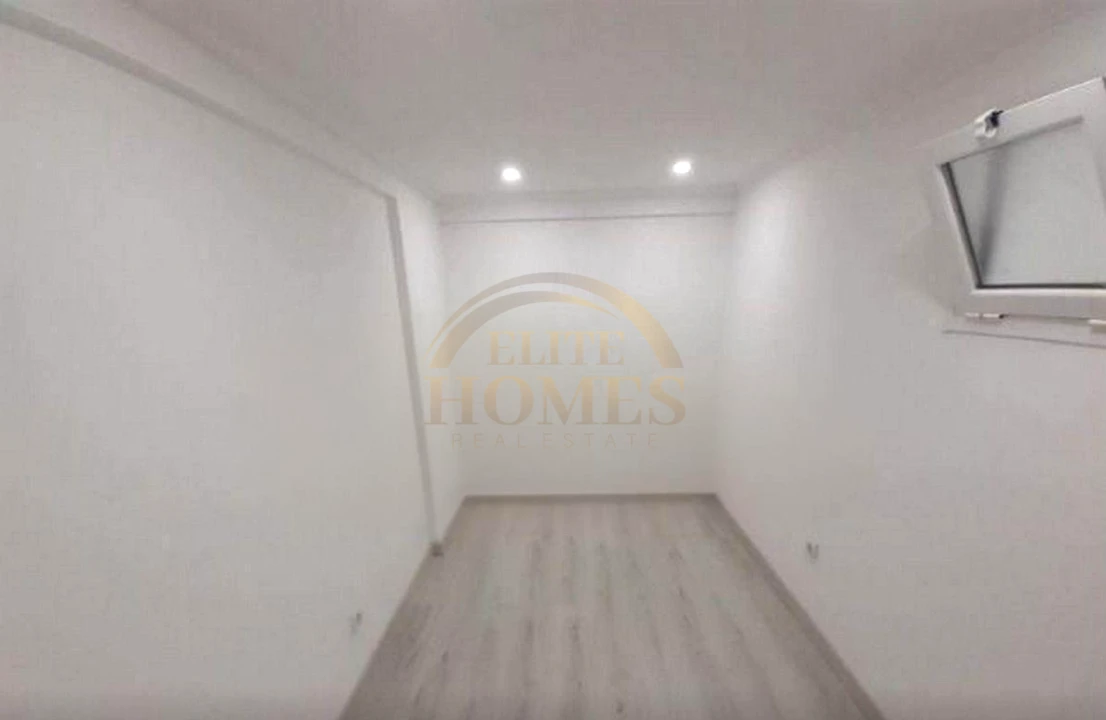 Apartamento T2 para Venda em Corroios Foto 5