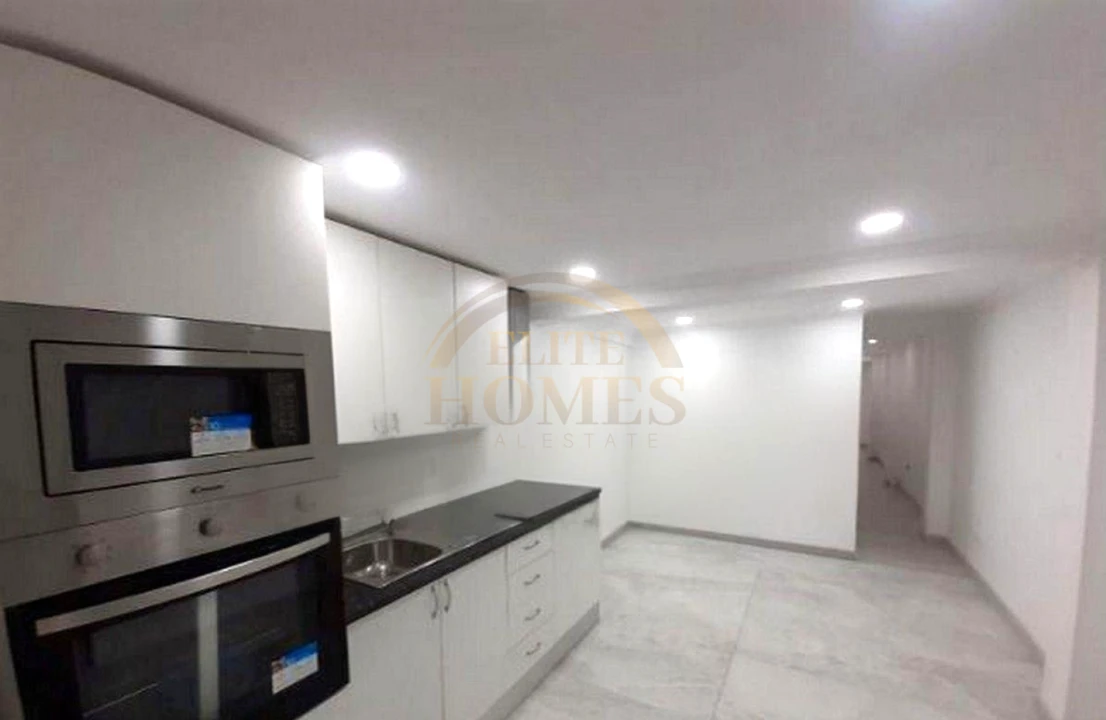 Apartamento T2 para Venda em Corroios Foto 1