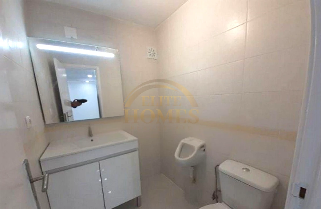 Apartamento T2 para Venda em Corroios Foto 10