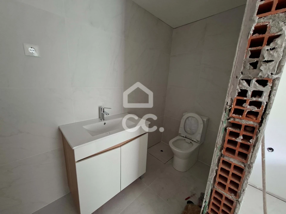 Moradia T3 para Venda em Faíl e Vila Chã de Sá Foto 21