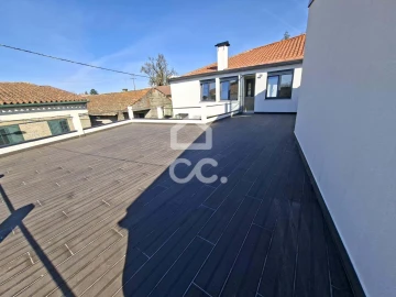 Moradia T3 para Venda em Faíl e Vila Chã de Sá